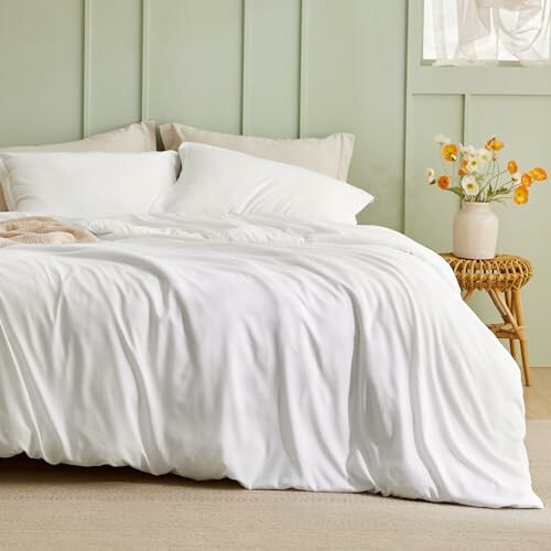 Bedsure White Duvet Cover Queen Size